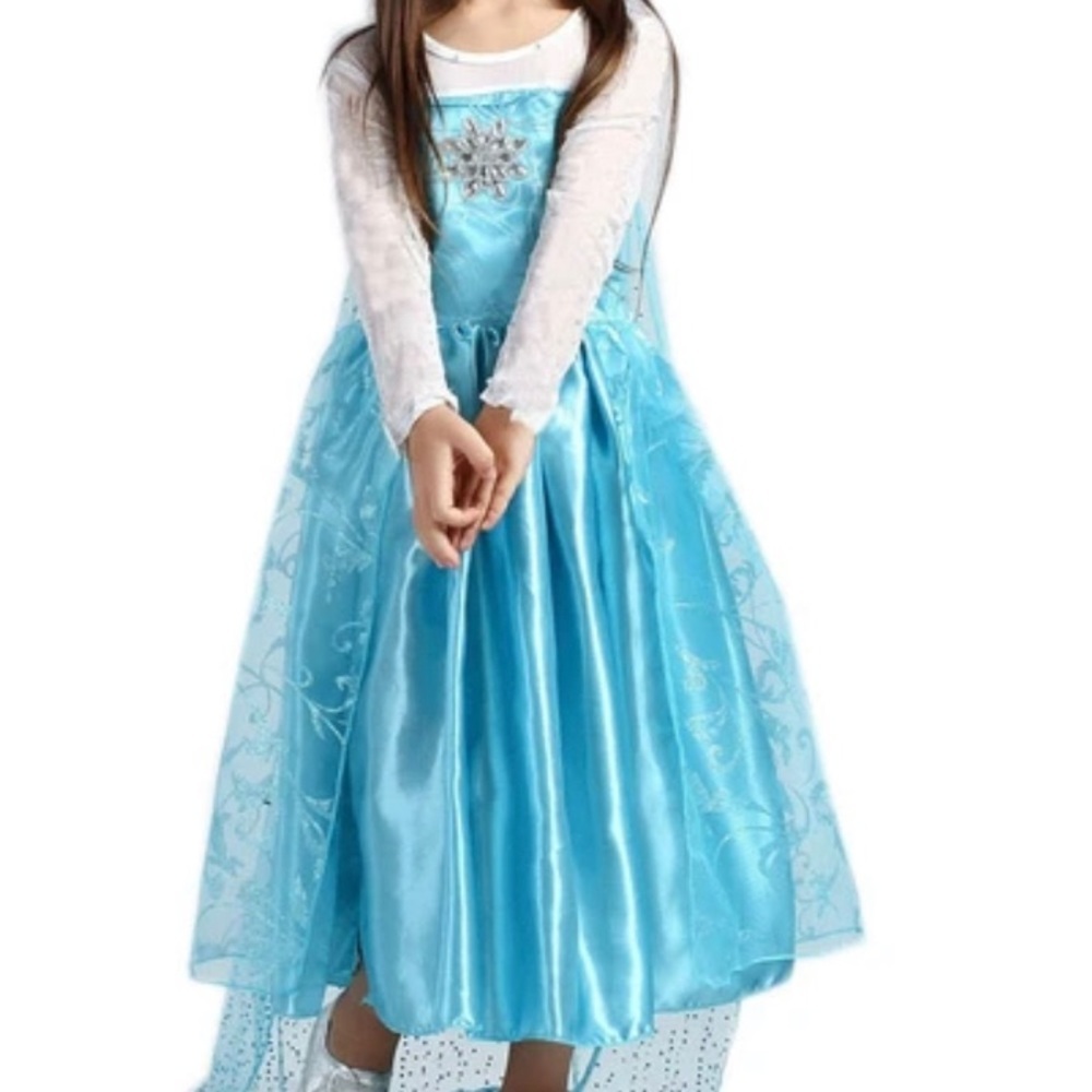 Elsa Halloween Costume Disney Princess Dress  Costume size 1 -3 years or 7-9